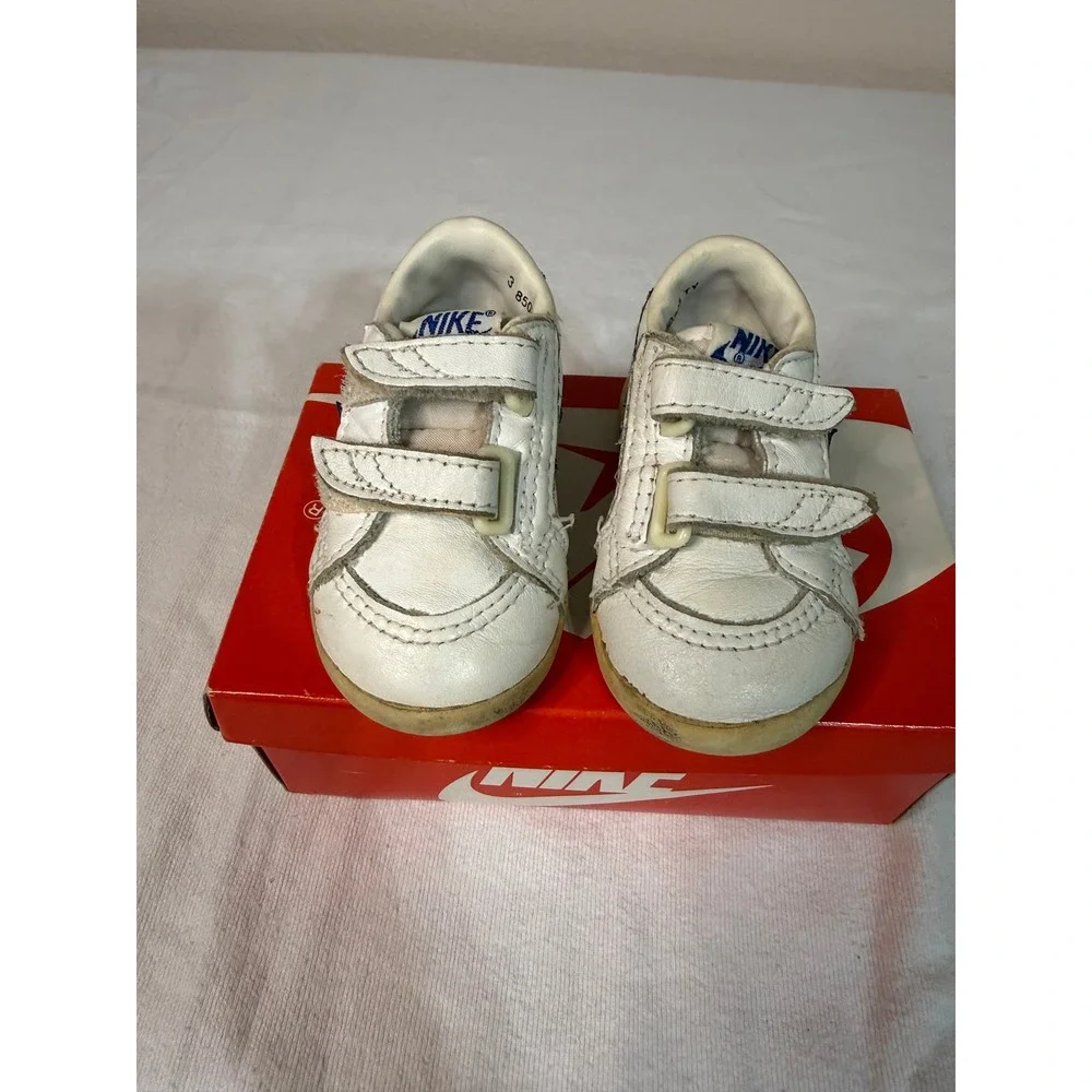 Vintage 1985 Nike Romp Baby Sneakers White Royal Blue 850305 TY Size 3C with Box
